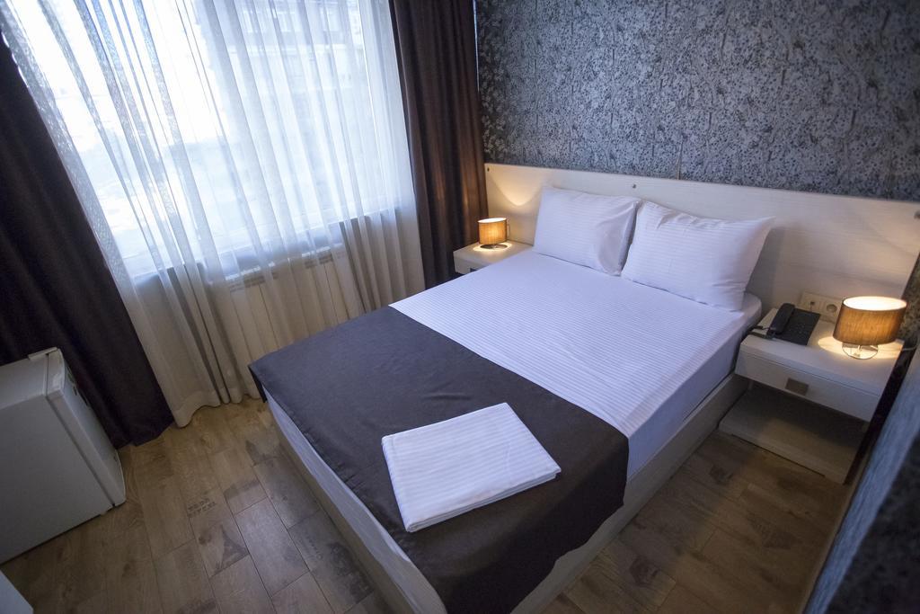 Hotel Batus Batumi Pokoj fotografie